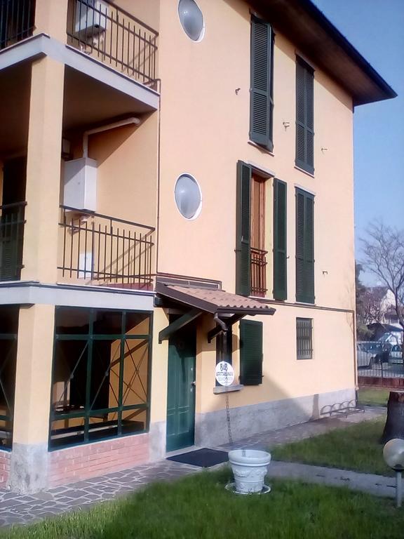 Locanda I Tarocchi Vailate Exterior foto